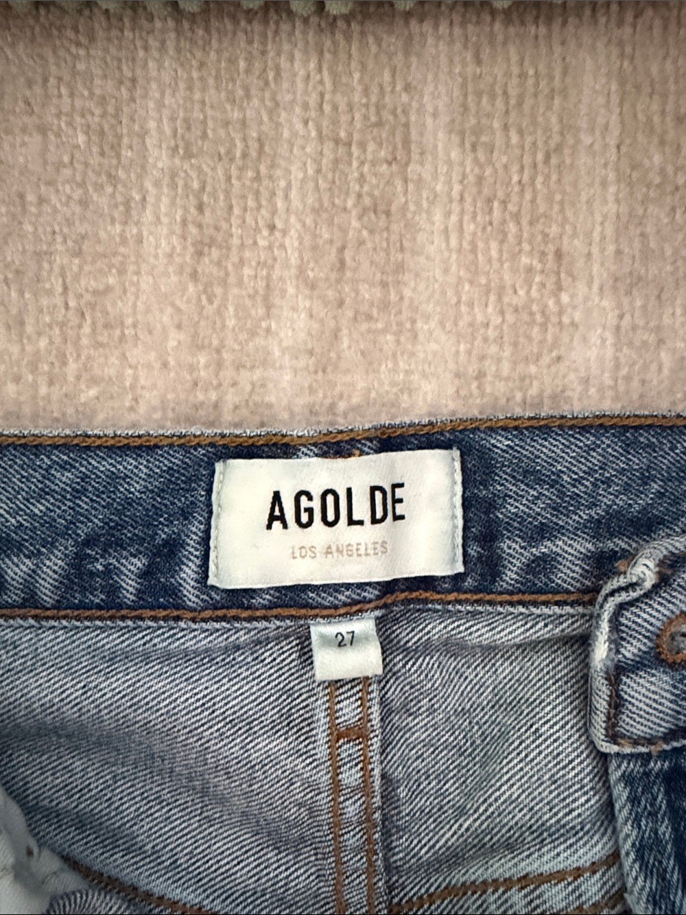 Women’s Blue High-Rise Straight Jeans - Picture 3 of 6